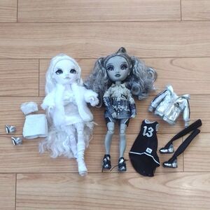 MGA Entertainment Shadow High Natasha Zima and Nicole Steel Grayscale Dolls 11"